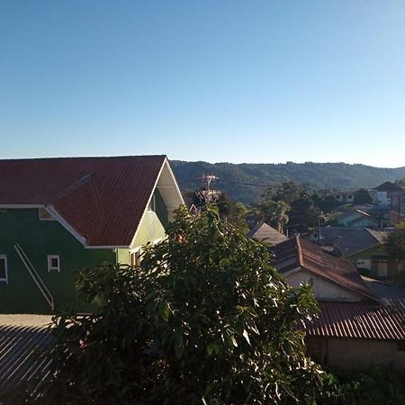 Residencial Raber Lägenhet Gramado Exteriör bild